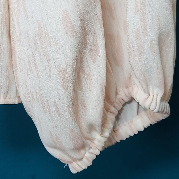 Nine West Women’s XL Peach Cream Ruffle Blouse Tunic Boho Prairie Top - Picture 6 of 8